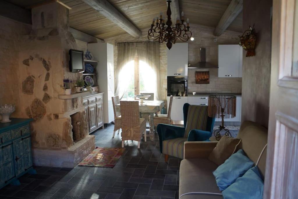 Villa Vittoria Events Корато Екстер'єр фото