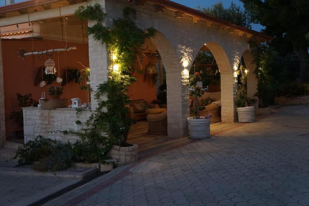 Villa Vittoria Events Корато Екстер'єр фото
